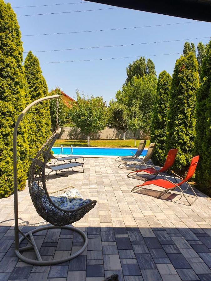 Greenwood Residence Ghiroda Exterior foto